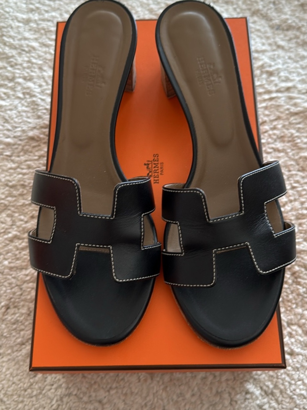Hermes Oasis - black sz 38.5